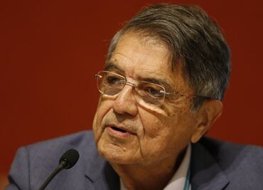 El escritor nicaragüense Sergio Ramírez acepta la nacionalidad ecuatoriana
