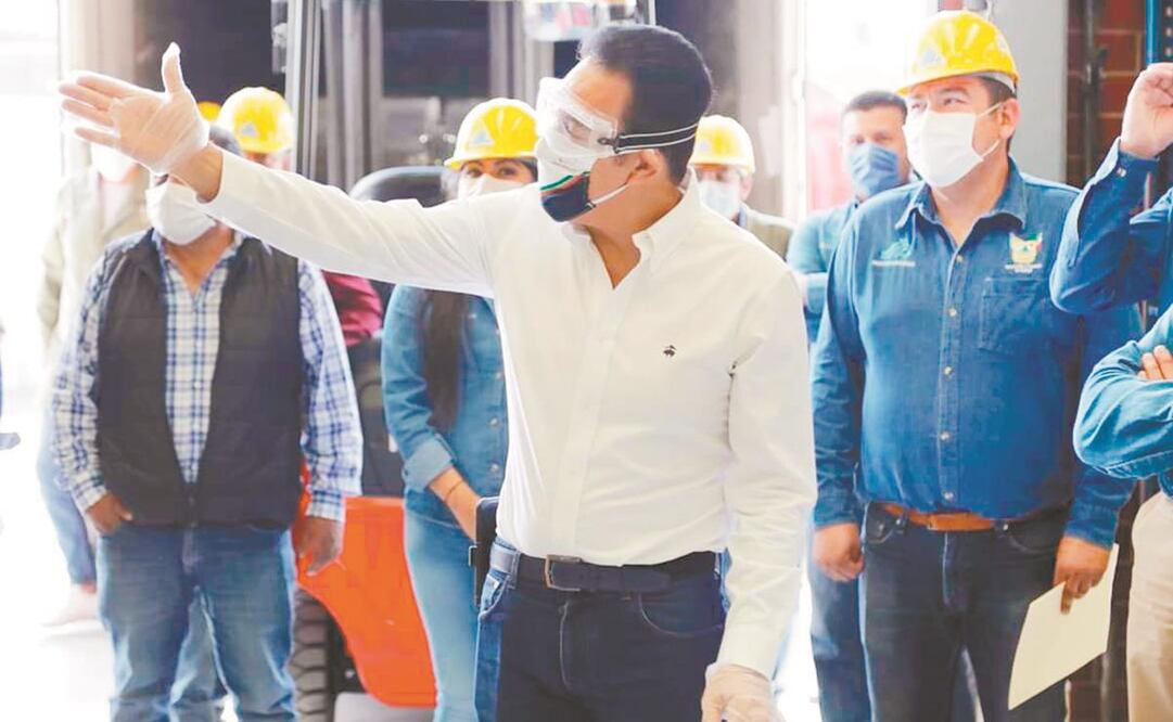 El gobernador Omar Fayad Meneses señaló que su gobierno aceleró la firma de acuerdos de inversión con diversas empresas. Foto: Especial