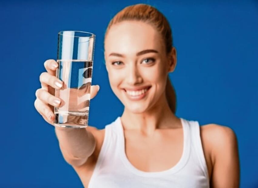 Estas son las desventajas de dejar de beber, como propósito de Año Nuevo