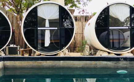 Duerme dentro de un tubo, en Bacalar