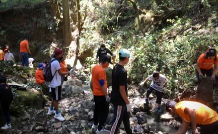 Estefanía de Garay, candidata de MC, busca estrategia contra escasez de agua en Cuajimlapa