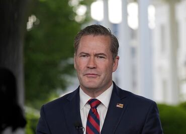 Despido de Mike Waltz es una "promoción", dice vicepresidente JD Vance; rechaza nexo con 'Signalgate'