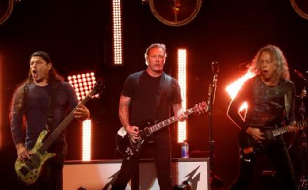 Metallica, Miley Cyrus y Foo Fighters se unen para homenajear a Chris Cornell