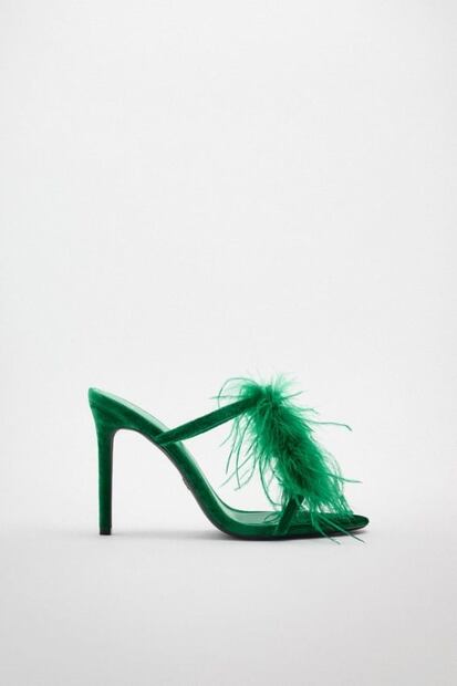 Prendas de terciopelo para lucir elegante y sensual en otoño