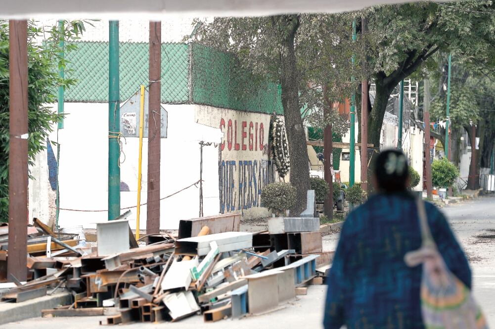 La delegación Tlalpan ha interpuesto demandas contra funcionarios de administraciones pasadas por el derrumbe del Colegio Rébsamen. (ARCHIVO EL UNIVERSAL)