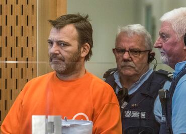 Dan 21 meses de cárcel a hombre que difundió videos en vivo del ataque a mezquita de Christchurch