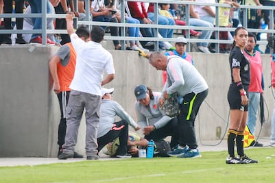 Delantera del América, Lucero Cuevas, es hospitalizada tras choque