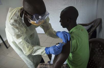 El virus del Ébola puede reactivarse en personas recuperadas hasta cinco años más tarde