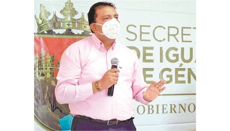 Escándalo por video XXX, pero ¿y la basura y las invasiones?