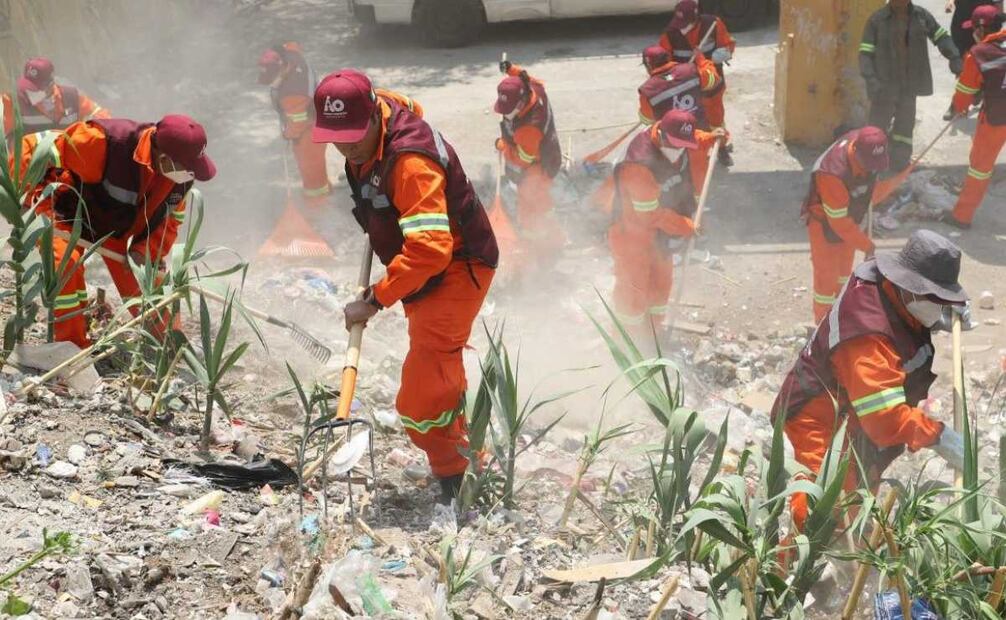 Buscan lograr un lugar seguro en la presa (24/04/2025). Foto: Especial