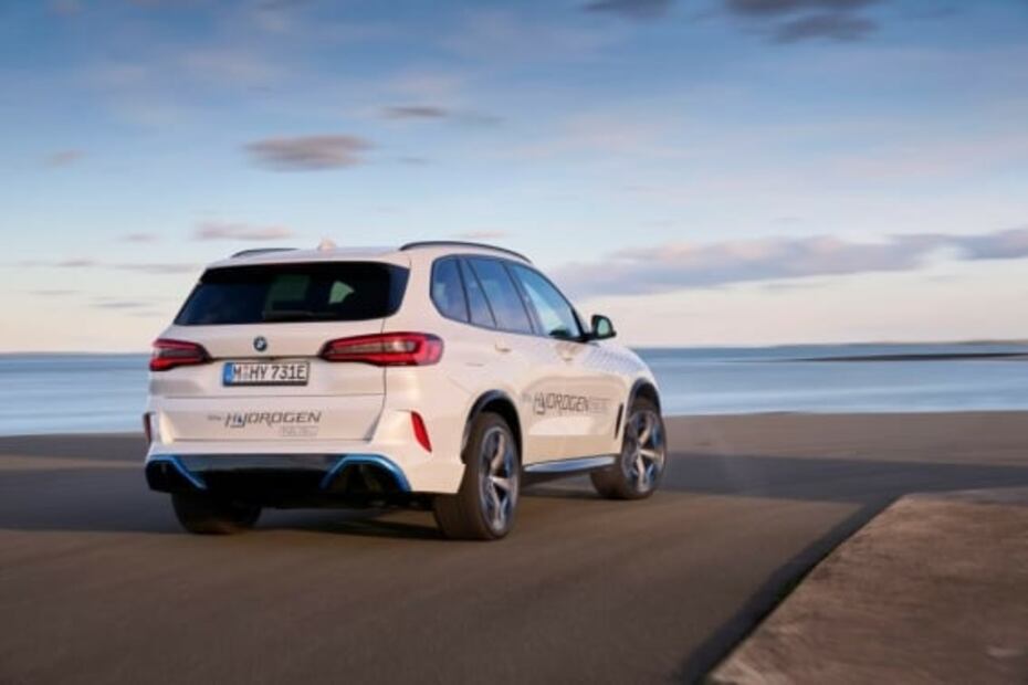 BMW inicia plan piloto de autos de hidrógeno