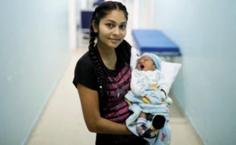 Mujeres embarazadas dejan Venezuela para dar a luz en Brasil