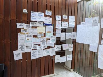 Alumnos toman la oficina del director del CIDE, José Antonio Romero Tellaeche