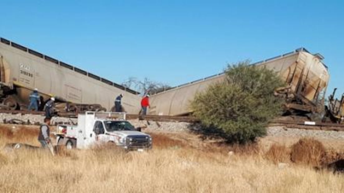 Tren de carga se descarrila en Zacatecas; no hay heridos