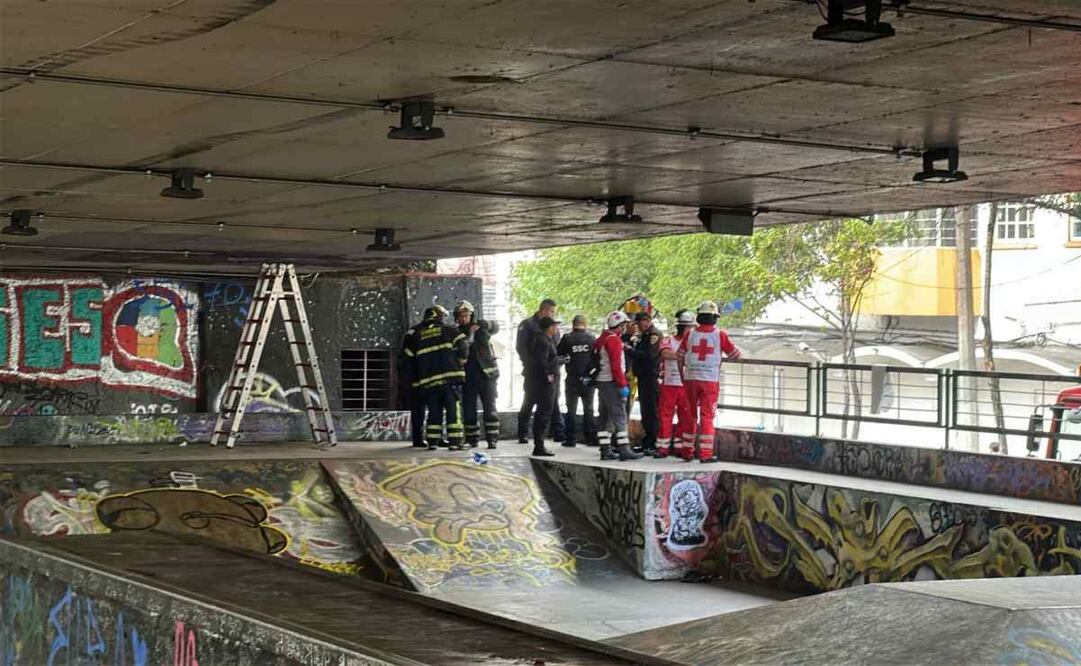 El cuerpo al parecer llebava días en estado de descomposición, por lo que su rescate fue difícil para las autoridades / Foto: Especial