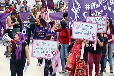 Exigen 2 mil voces parar la violencia contra mujeres