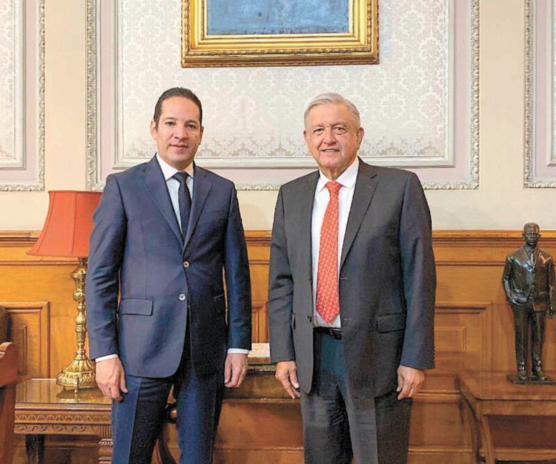 Ayer, Francisco Domínguez Servién y el Presidente hicieron un compromiso de buscar la unidad nacional sin necesidad de firmar un pacto. ESPECIAL