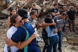 Venezuela niega reporte de sobrevivientes en La Guaira a un mes del doble sismo; pide no difundir rumores 