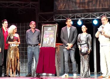 Marta Fernanda recibe homenaje en el musical "Mentiras"