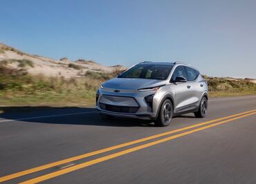 Bolt EUV 2022: la primera camioneta eléctrica de Chevrolet llega con una autonomía atractiva