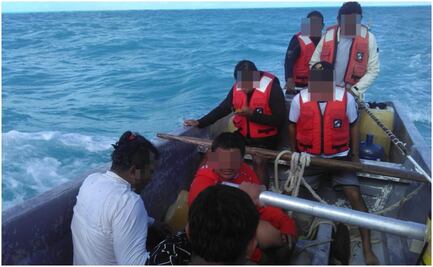 Rescatan con vida a 4 pescadores náufragos en Progreso, Yucatán; quedaron varados por el paso del Frente Frío 24