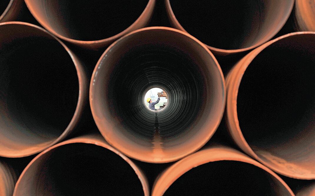 Con la cuota a los tubos de acero, suman ya 32 las medidas aplicadas a diversos productos de la industria, como malla de acero galvanizada, placa de acero en hoja, tubería, cables y cadenas, entre otros bienes metálicos. Foto: ARCHIVO EL UNIVERSAL