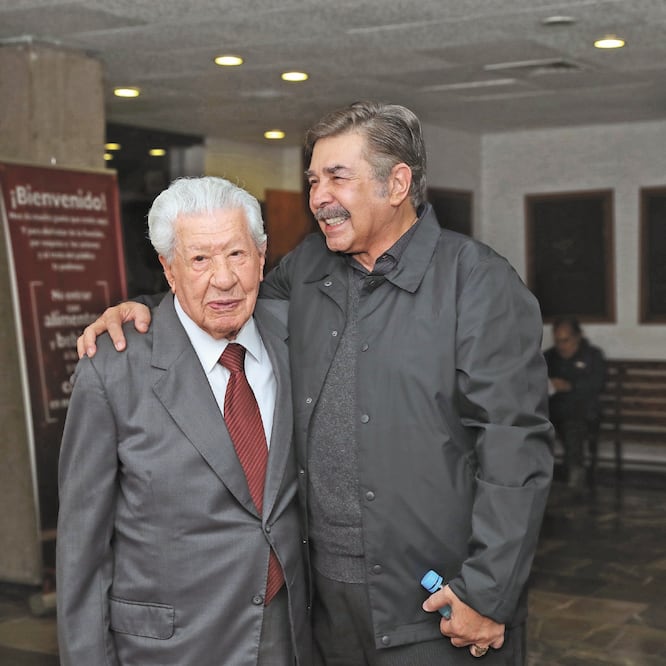 López Tarso y Ortiz de Pinedo coincidieron en la obra Girasoles.  VALENTE ROSAS. EL UNIVERSAL