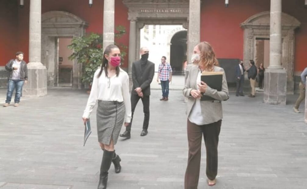 Conmemoran con sana distancia a la Sociedad Pública de Lectura