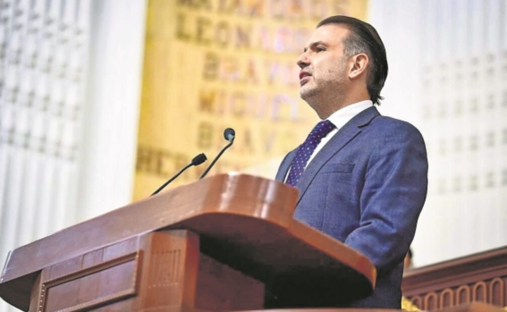 Tras orden de captura en su contra, Von Roehrich pide licencia indefinida como diputado local