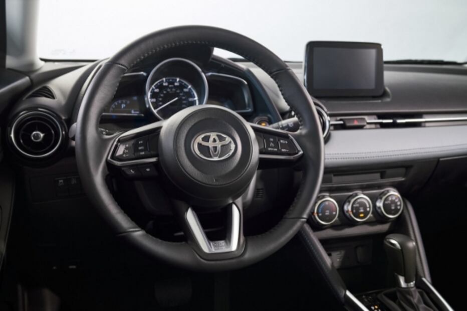 Toyota publica las primeras imágenes del Yaris 2020