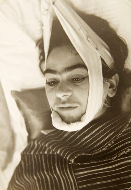 Así fue el accidente de autobús que hirió gravemente a Frida Kahlo