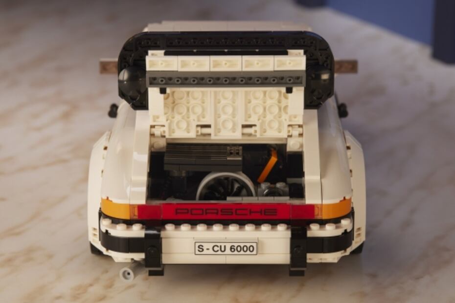 Porsche y LEGO lanzan el kit Porsche 911 “Two-In-One”