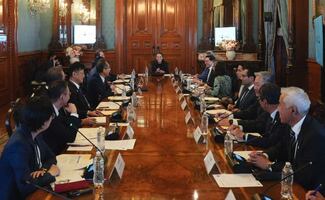 Sheinbaum se reúne con empresarios de Japón; dialogan sobre inversiones y generación de empleo en México