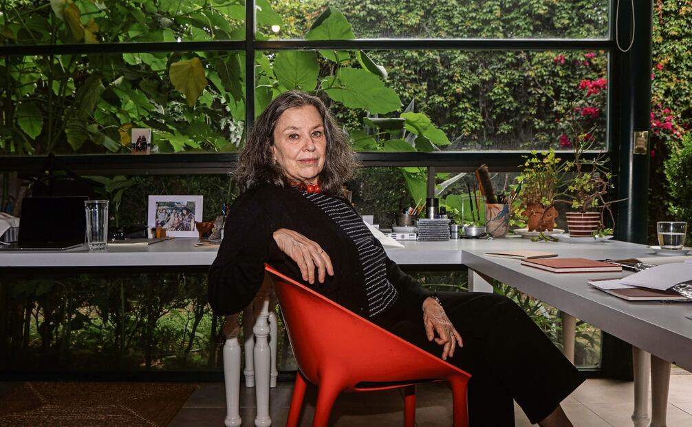 La artista, que dice tener la necesidad de mostrar las diferentes épocas de su trabajo, afirma que el galardón representa la reivindicación de una generación de creadores olvidada; aplaude las libertades, aunque, asegura, nunca es suficiente. Foto: Gabriel Pano | El Universal