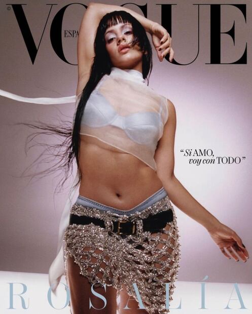  Rosalía impacta con top de transparencias para la portada de Vogue