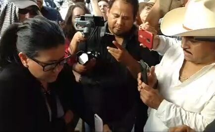 Desalojan de Congreso de BC a manifestantes que protestan por "bonillazo"