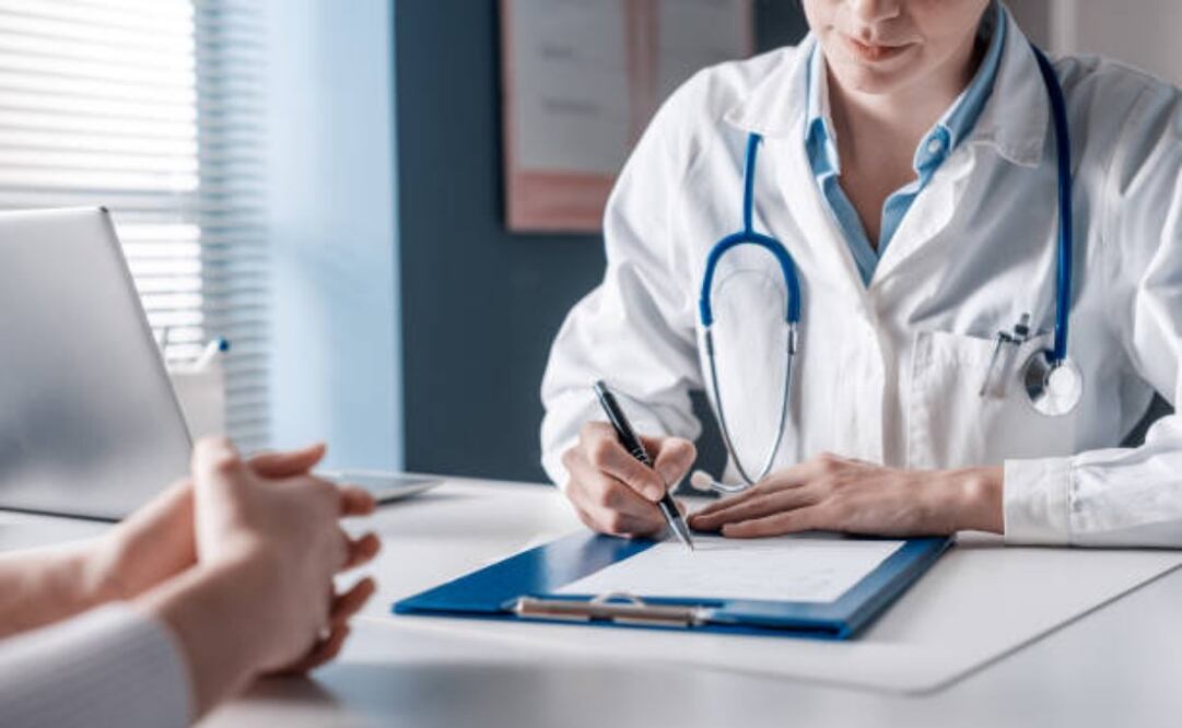 La Universidad de la Salud (Unisa) ha tenido diversas polémicas por presuntas irregularidades que han llevado a manifestaciones, paro de actividades, y recientemente, la renuncia su titular, Lilia Elena Monroy Ramírez. Foto: IStock