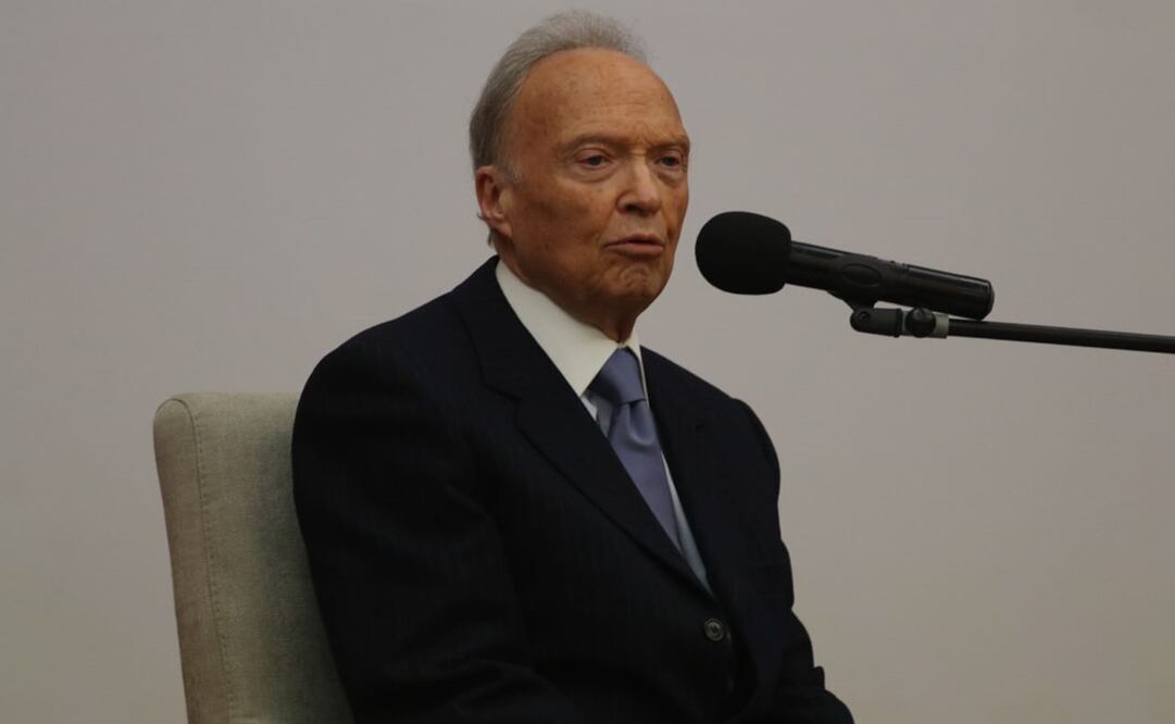 Titular de la FGR, Alejandro Gertz Manero, en la reunión con embajadores y cónsules en la Cancillería Mexicana / Carlos Mejía. EL UNIVERSAL