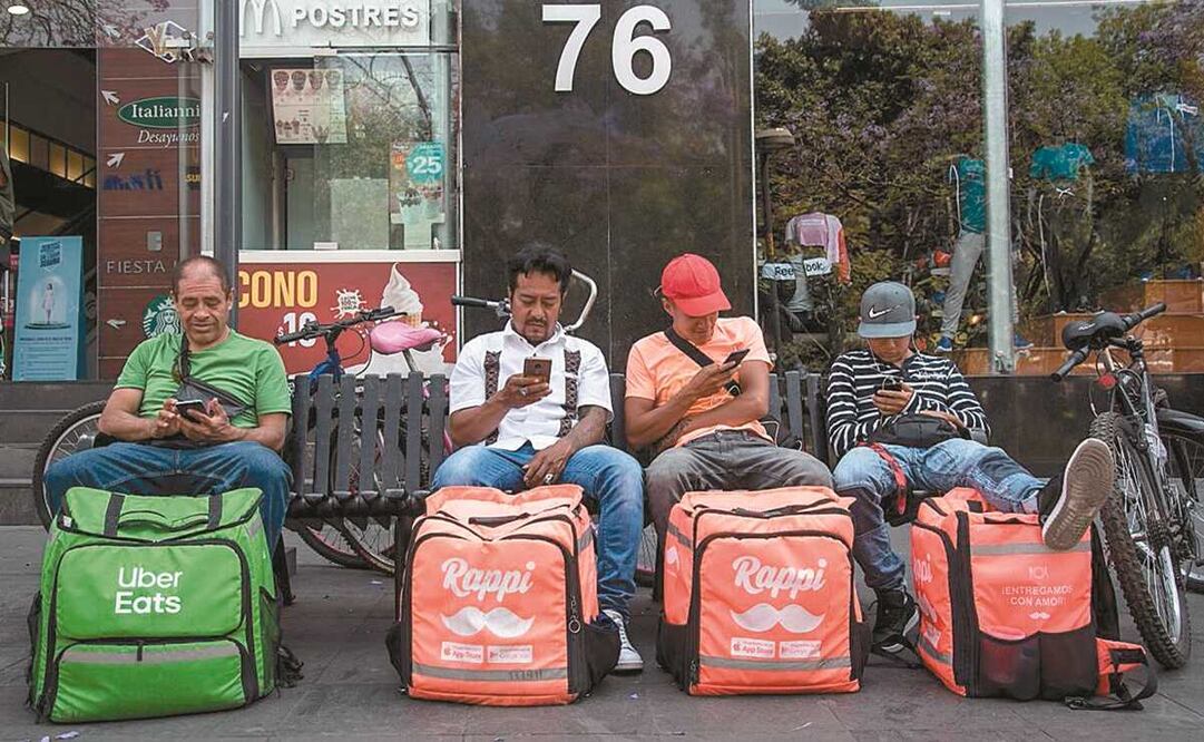 Repartidores de aplicación tendrán seguro, indeminización y prestaciones de ley. Foto: EL UNIVERSAL