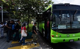RTP tarda hasta 40 minutos en cubrir ruta del Cablebús; usuarios reportan tráfico y confusión en accesos