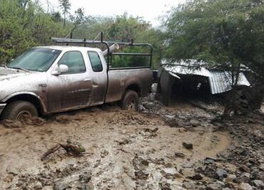 Declaran emergencia en 5 municipios de Oaxaca tras tormenta