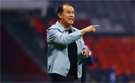 Juan Reynoso lanzó un contundente mensaje sobre la racha de Cruz Azul