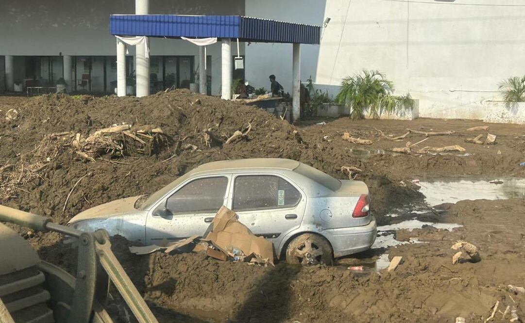 Los automóviles que tengan cobertura por robo quedarán cubiertos al 100% por los daños provocados por el fenómeno meteorológico. Foto: Iván Montaño / EL UNIVERSAL