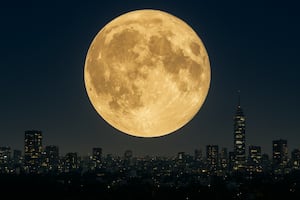 Superluna Fría 2025: ¿a qué hora ver el punto máximo de la última luna llena del año en México?