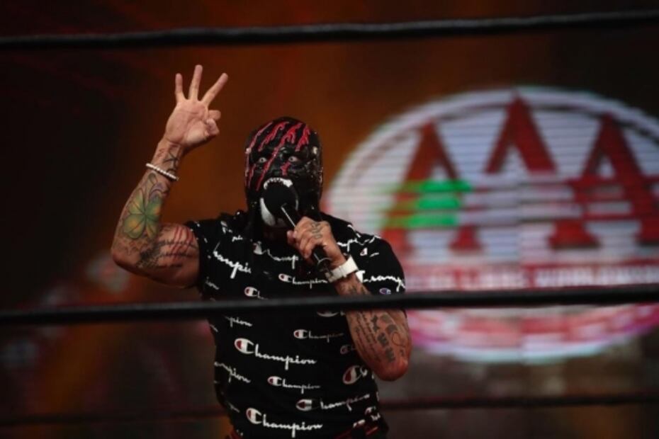 L.A. Park arrasó con Laredo Kid en ‘Lucha Fighter’