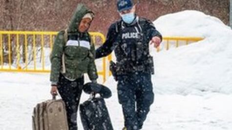 Cómo Canadá acoge a los refugiados y en qué se diferencia de lo que pasa en EU