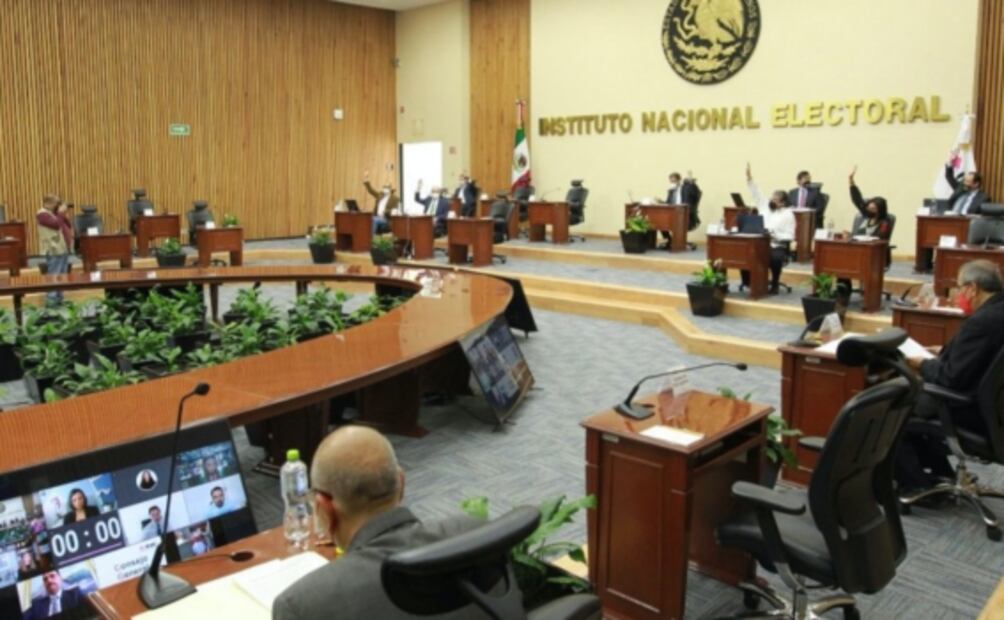 Reforma Electoral. ¿Qué aprobaron en el "Plan B" de AMLO, qué no y qué sigue?