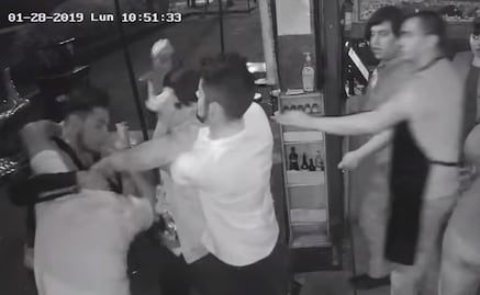 Captan en video agresión a meseros y clientes de Hostería "La Bota" en el Centro
