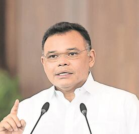 “Ser listos como los mayas” pide Zapata a yucatecos