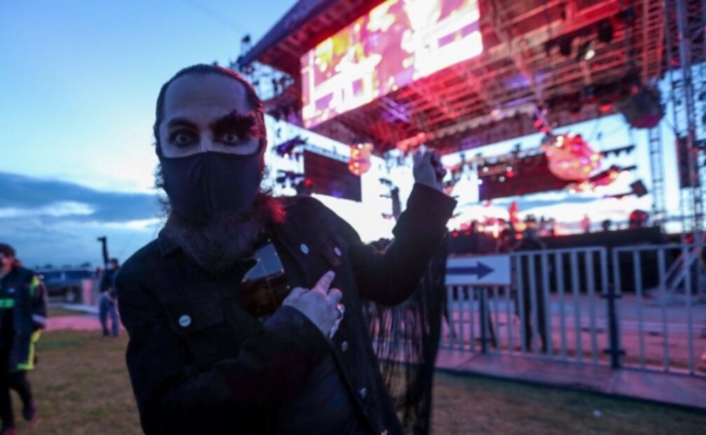Moderatto ofrece el primer autoconcierto masivo en México